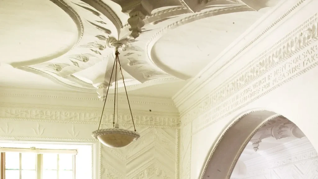 Elevate Your Space with Stunning Architectural Mouldings